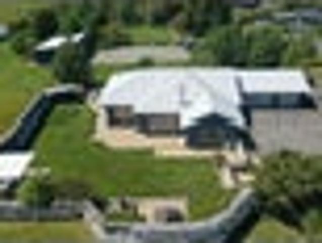 House for sale in Otakou