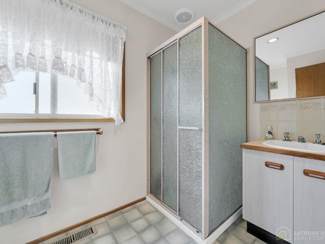 House for sale in Churchill, Victoria