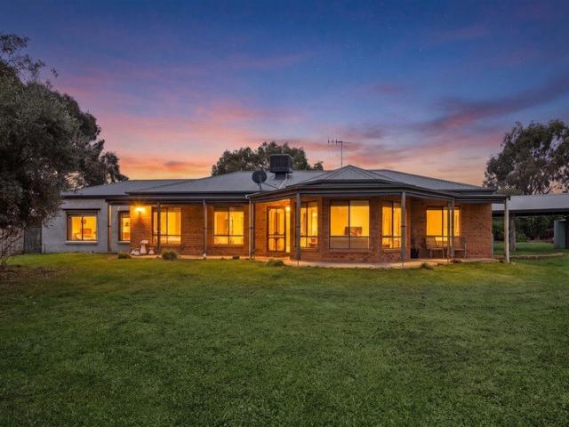 House for sale in Lockwood South, Victoria