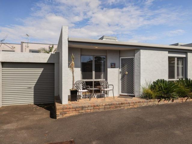 Apartment for sale in Cowes, Victoria