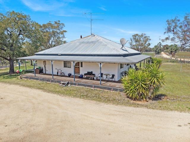 Cottage for sale in Bukkulla, Inverell Shire Council