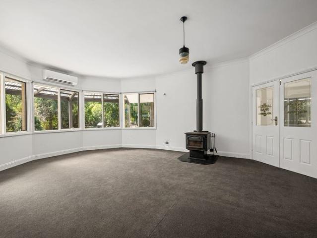 House for rent in Porepunkah, Victoria