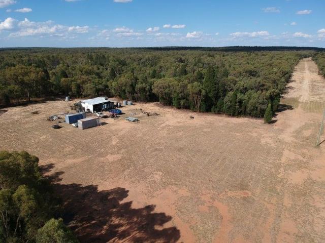 Cottage for sale in Rocky Glen, New South Wales