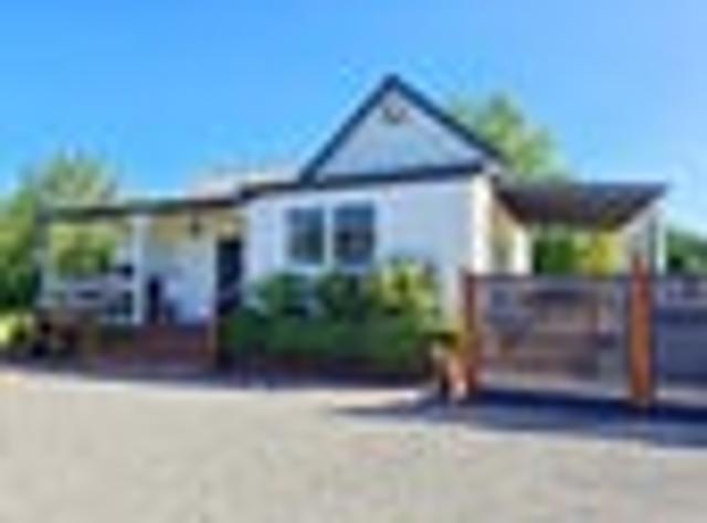 House for sale in Canterbury