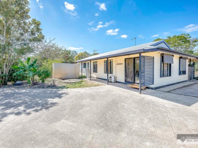 Cottage for sale in South Bingera, Queensland