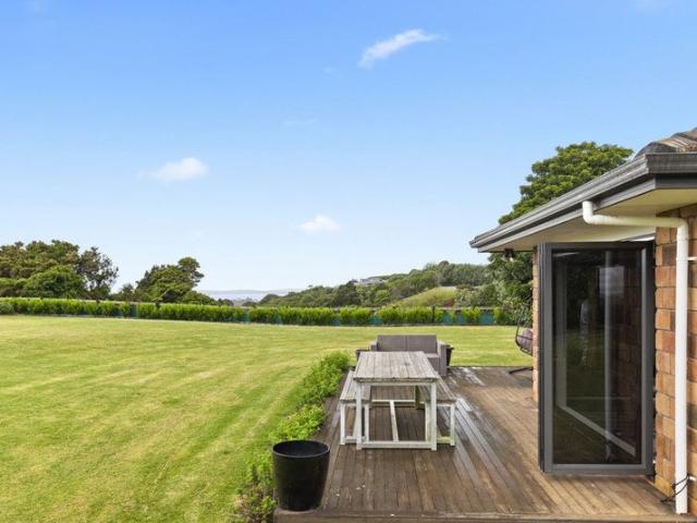 House for sale in Awhitu, Oroua County