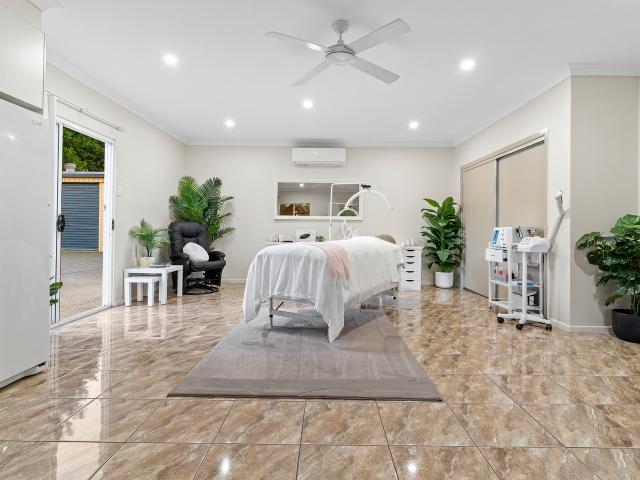 Cottage for sale in Toombul, Queensland