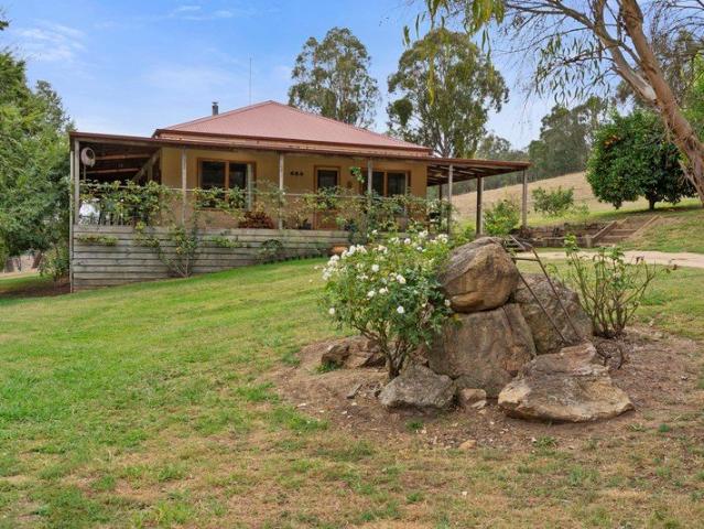 Acreage for sale in Rosewhite, Alpine Shire