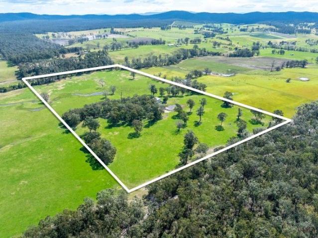 Cottage for sale in Wairewa, Victoria
