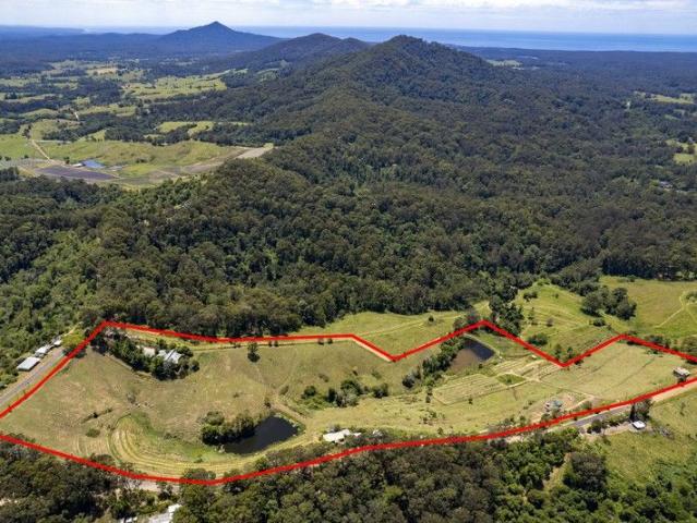 House for sale in Newee Creek