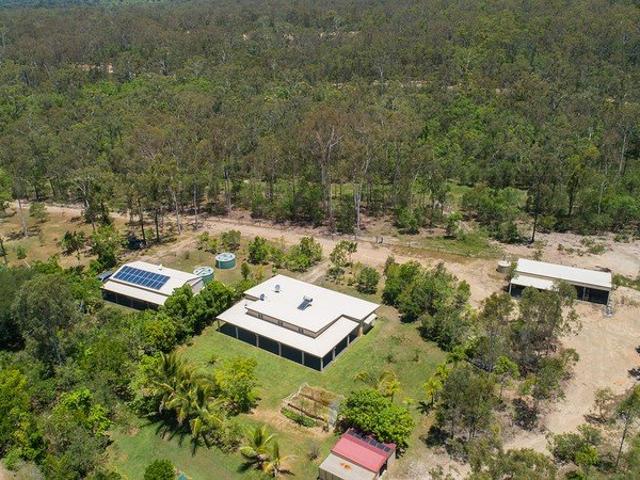 Cottage for sale in Euleilah, Queensland