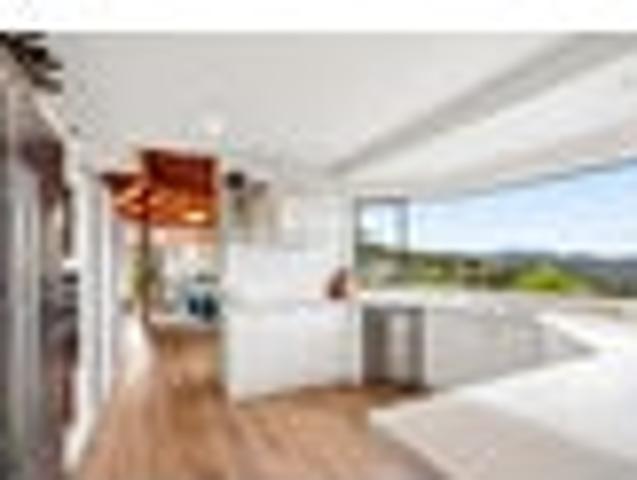 House for sale in Parau, Waitākere Ranges