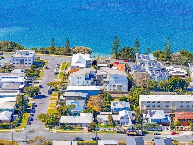 House for sale in Woody Point, Greater Brisbane