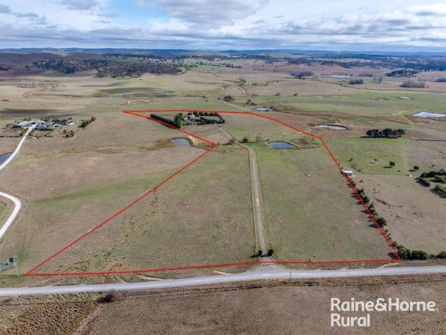 Cottage for sale in Goulburn