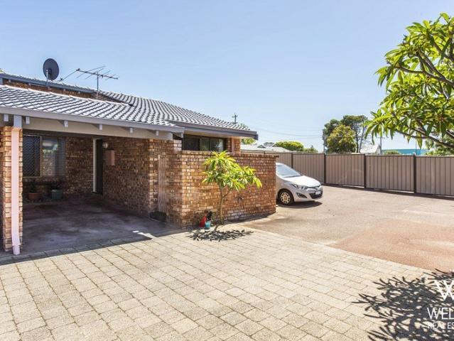 Villa for sale in Stirling, Western Australia