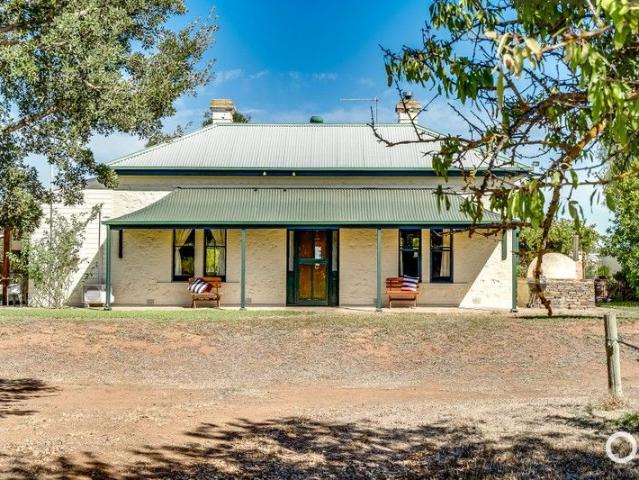 Cottage for sale in Langhorne Creek, South Australia