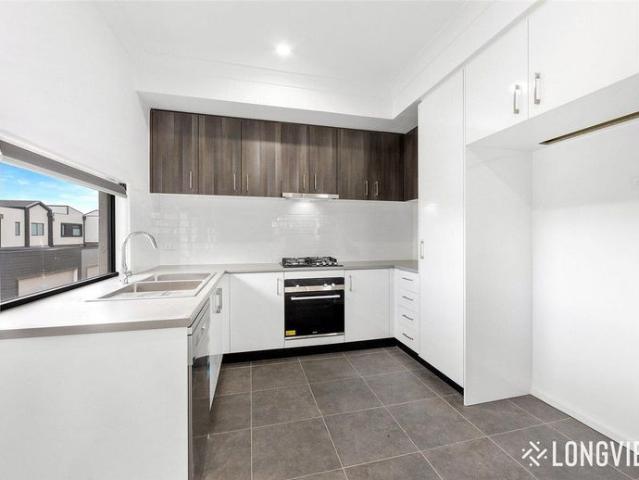 Townhouse for rent in Camerons Creek, Victoria