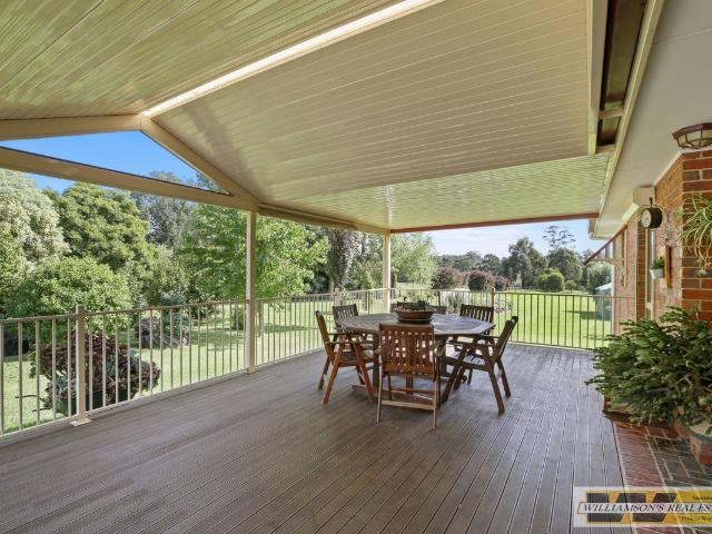 House for sale in Drouin West, Victoria