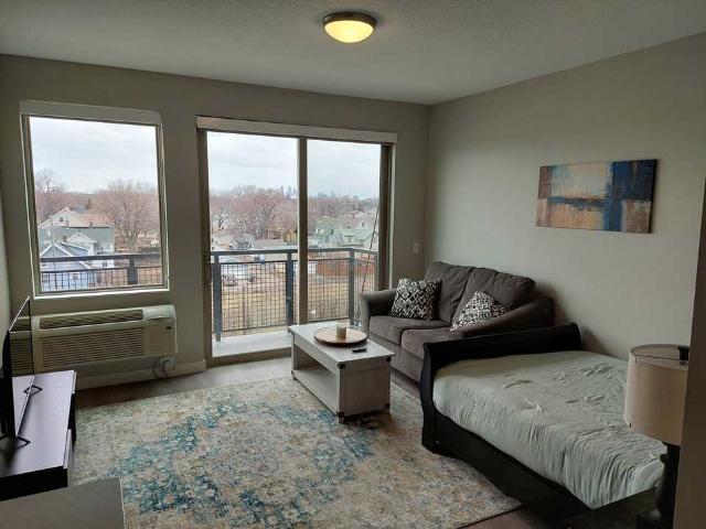 Apartment for rent in Como Park, Ramsey