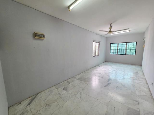 Apartment for sale in Sungai Buloh, Shah Alam