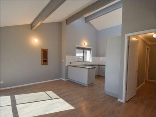 Townhouse for rent in Maimuru, New South Wales