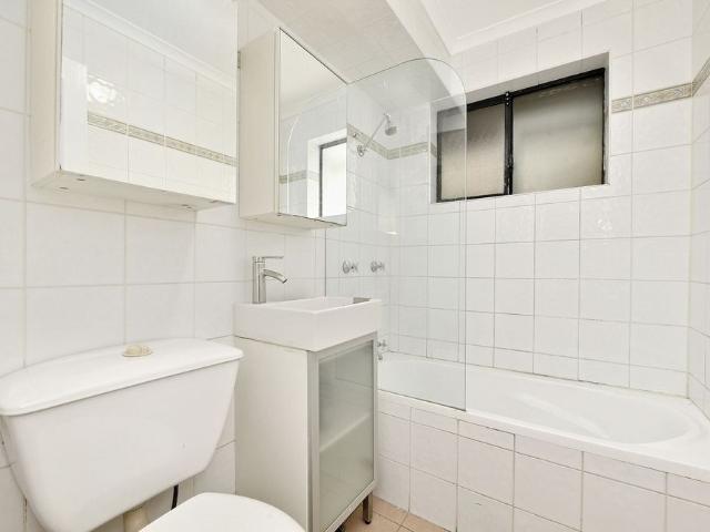 Apartment for rent in Annandale