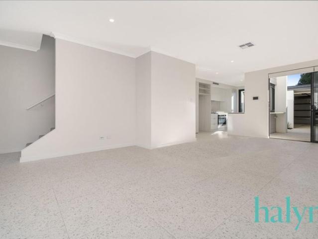 Townhouse for rent in Stirling, Western Australia