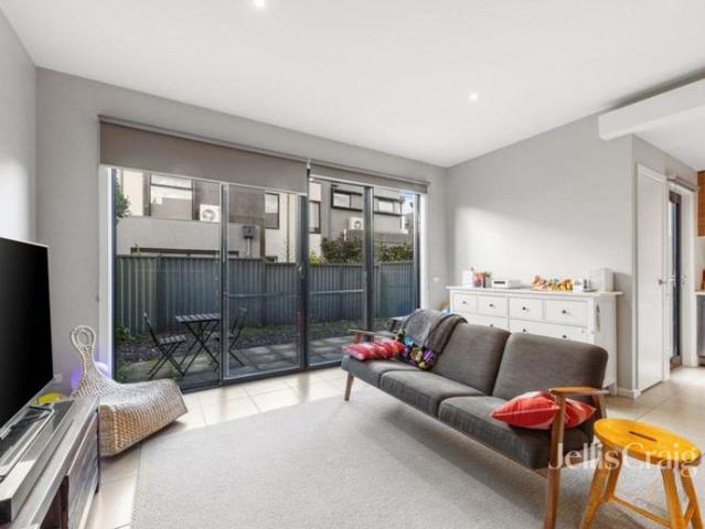 Townhouse for rent in Camerons Creek, Victoria