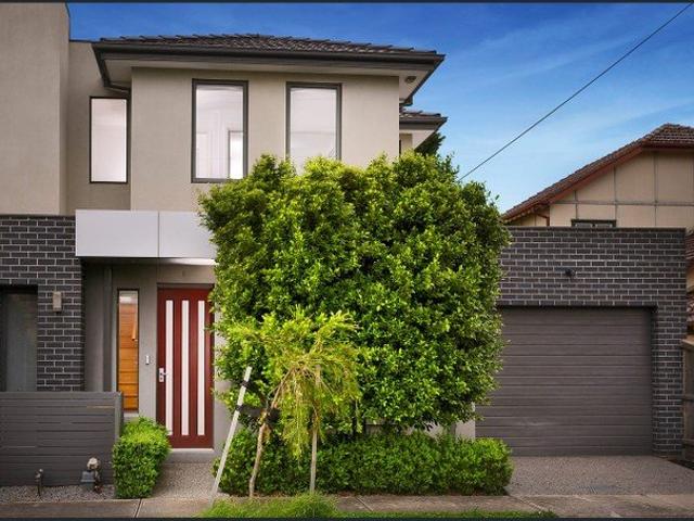Townhouse for rent in Camerons Creek, Victoria