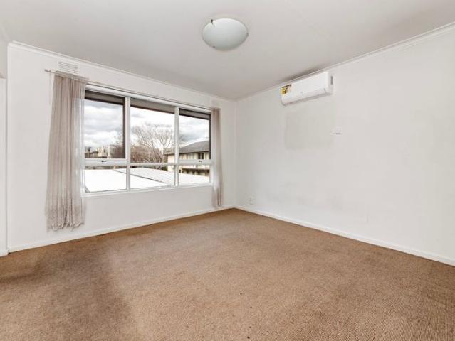 Apartment for rent in Ormond, Melbourne