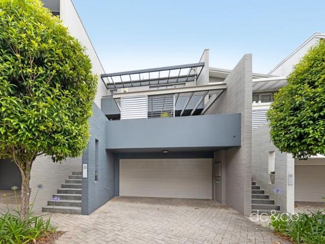 Townhouse for sale in Sydney, New South Wales