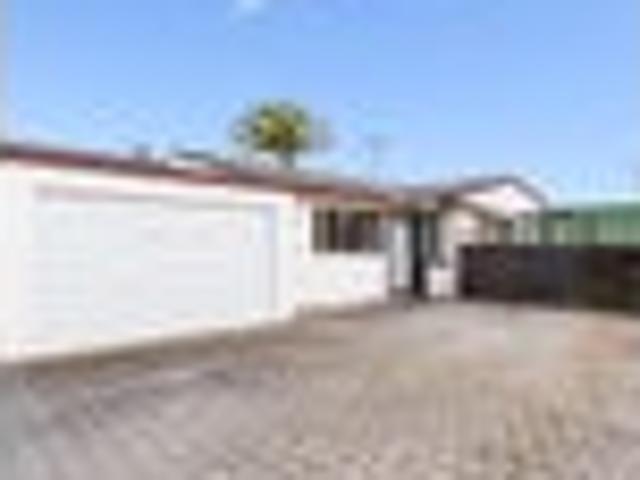 House for sale in Matua