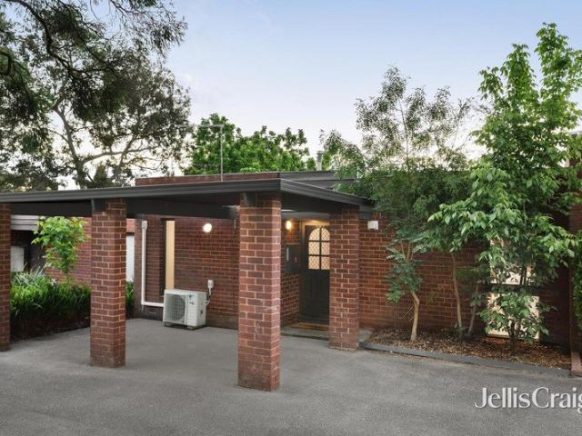 Apartment for sale in Lower Plenty, Melbourne