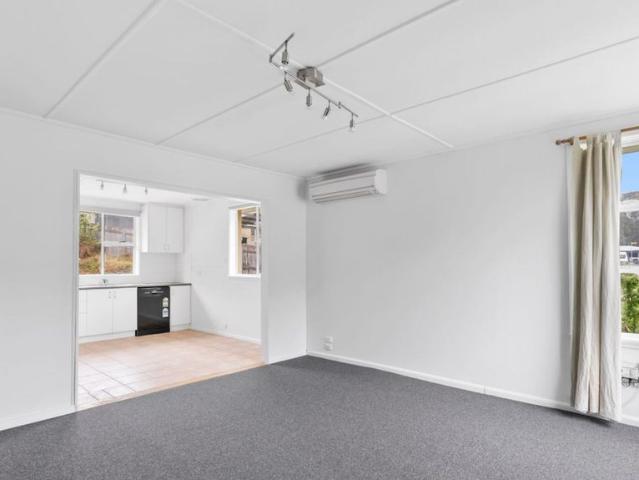 House for rent in Abbotsfield, Hobart