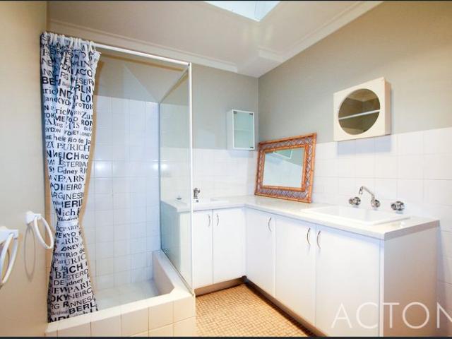 Apartment for rent in Curtin, Perth