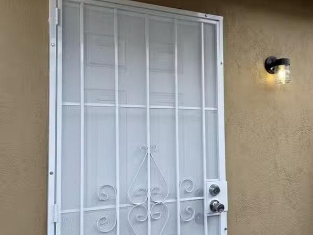 House for rent in Los Angeles