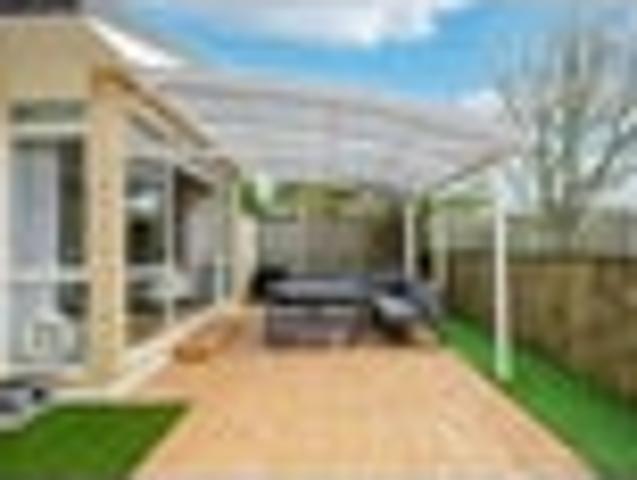 House for sale in Paremoremo, Oroua County