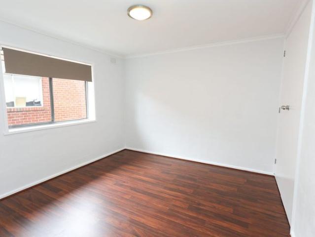 Apartment for rent in Essendon, Melbourne