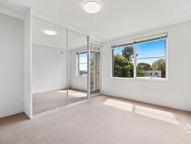 Townhouse for rent in Sydney, New South Wales