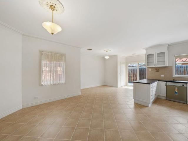 Townhouse for rent in Camerons Creek, Victoria