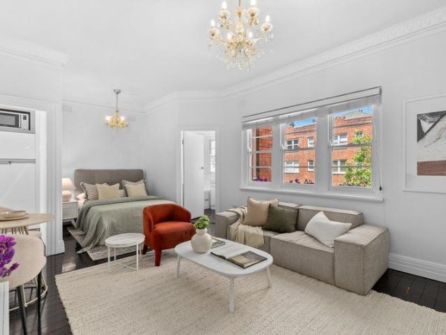 Granny Flat for sale in Elizabeth Bay, Sydney