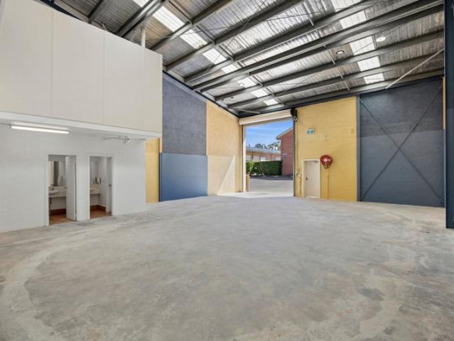 Warehouse for rent in Northern Beaches, Sydney
