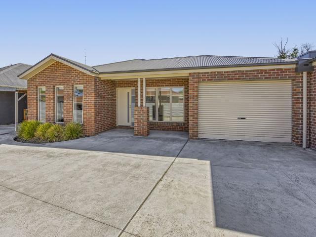Townhouse for sale in Sebastopol