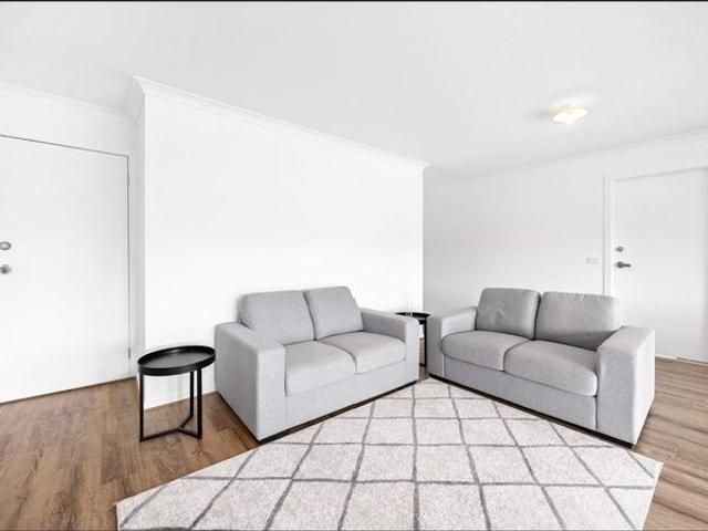 House for rent in Churchill, Victoria