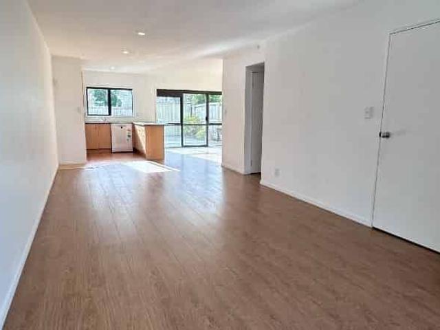 Townhouse for rent in Papakura, Oroua County