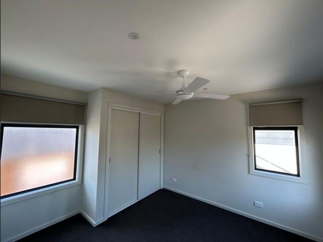 Townhouse for rent in Camerons Creek, Victoria