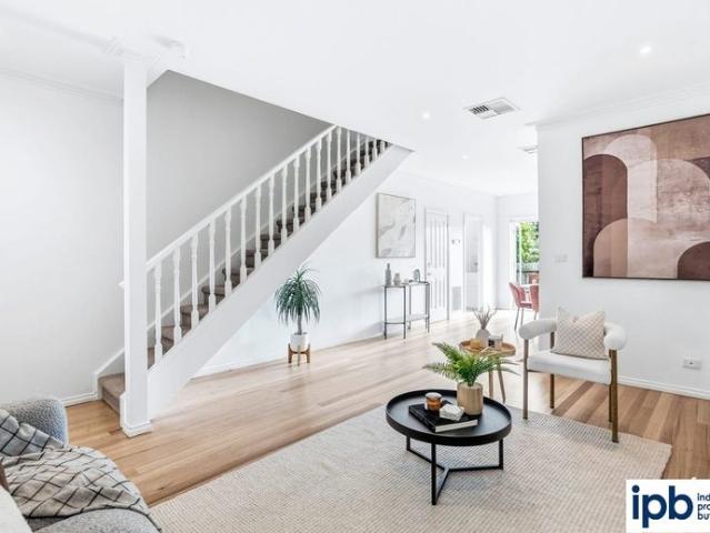 Townhouse for rent in Camerons Creek, Victoria
