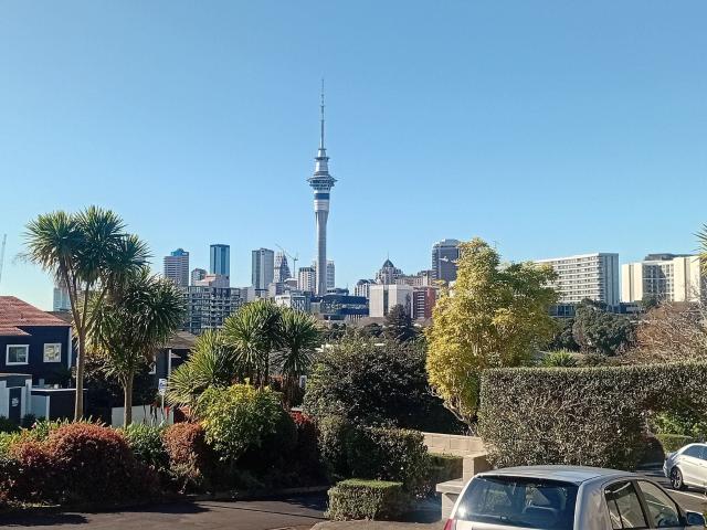 Apartment for rent in Auckland, Oroua County