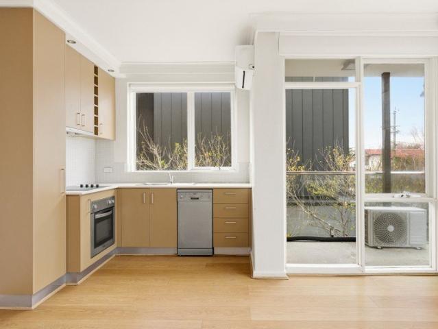 Apartment for sale in Camerons Creek, Victoria