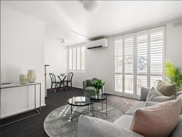 Apartment for rent in Kew, Melbourne